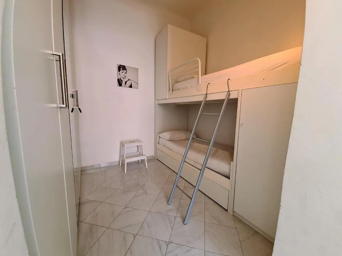 Appartamento Casa Cicì Finale Ligure - 009029-LT-1208 0*,  Italia